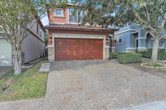 9813 Sandhill Dr in Laredo, TX - Building Photo - Building Photo