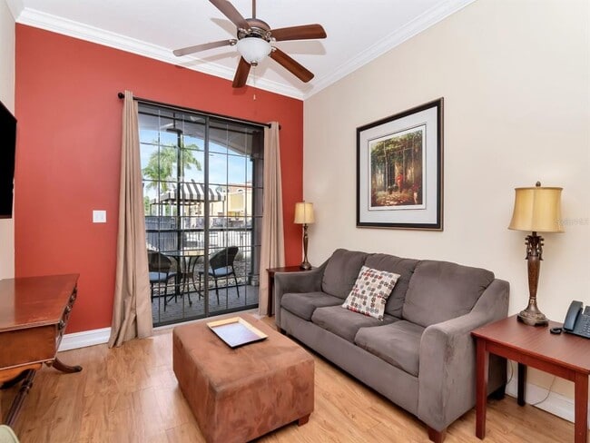 13941 Clubhouse Dr in Tampa, FL - Building Photo - Building Photo