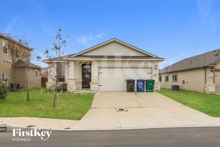 6818 Gusty Plain in San Antonio, TX - Building Photo