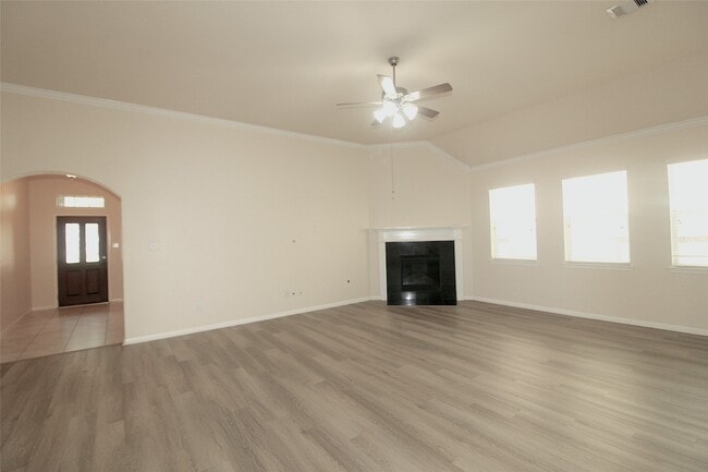 24306 Piazza Dr in Richmond, TX - Foto de edificio - Building Photo