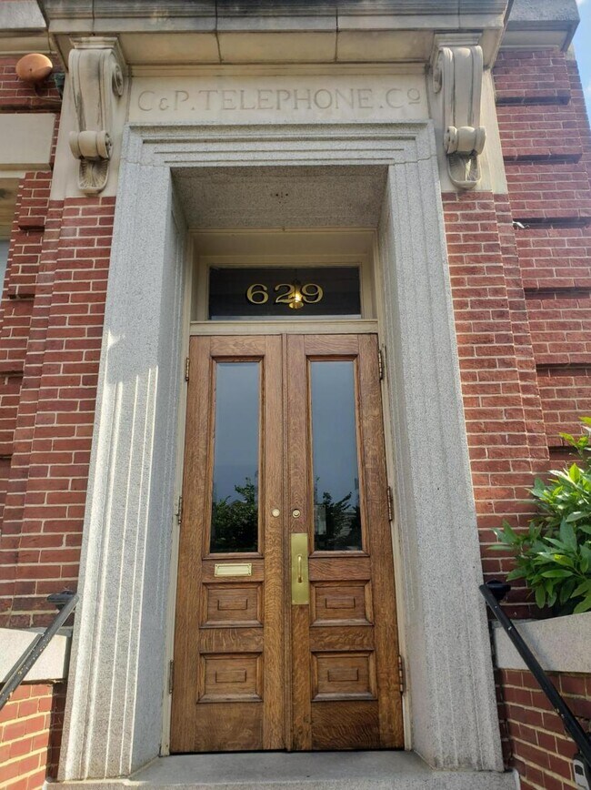 629 Constitution Ave NE in Washington, DC - Building Photo - Building Photo