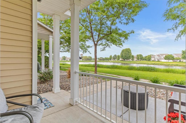 10981 Goodhue St NE in Blaine, MN - Foto de edificio - Building Photo