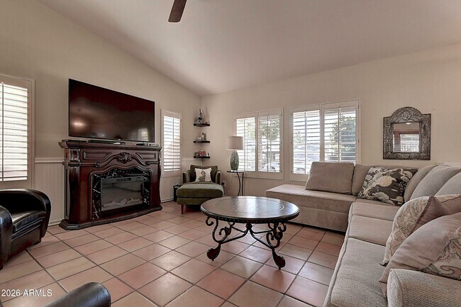6914 E Beverly Ln in Scottsdale, AZ - Building Photo - Building Photo