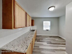 3525 Abby Ln in Jacksonville, FL - Building Photo - Building Photo