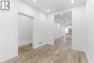 1297 Davenport Rd in Toronto, ON - Building Photo - Building Photo