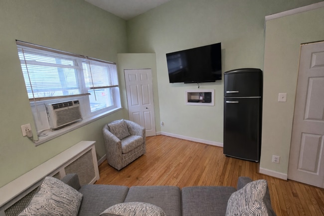 2325-2327 S Croskey St in Philadelphia, PA - Building Photo - Building Photo