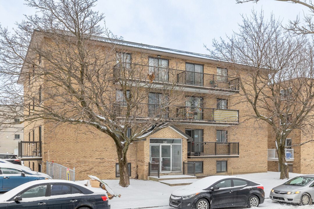 330 De La Concorde Boul O in Laval, QC - Building Photo