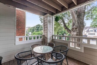 2719 Selwyn Ave in Charlotte, NC - Building Photo - Building Photo