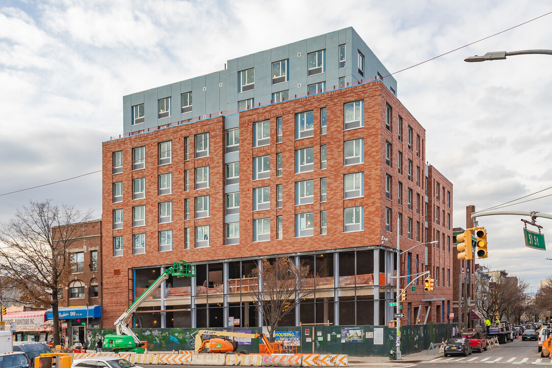 5108 4th Ave in Brooklyn, NY - Building Photo