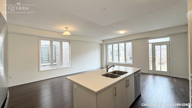 1461 Watercress Way in Milton, ON - Building Photo - Building Photo