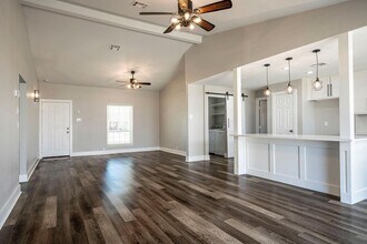 434 Oak Ridge Pl in Grand Prairie, TX - Building Photo - Building Photo