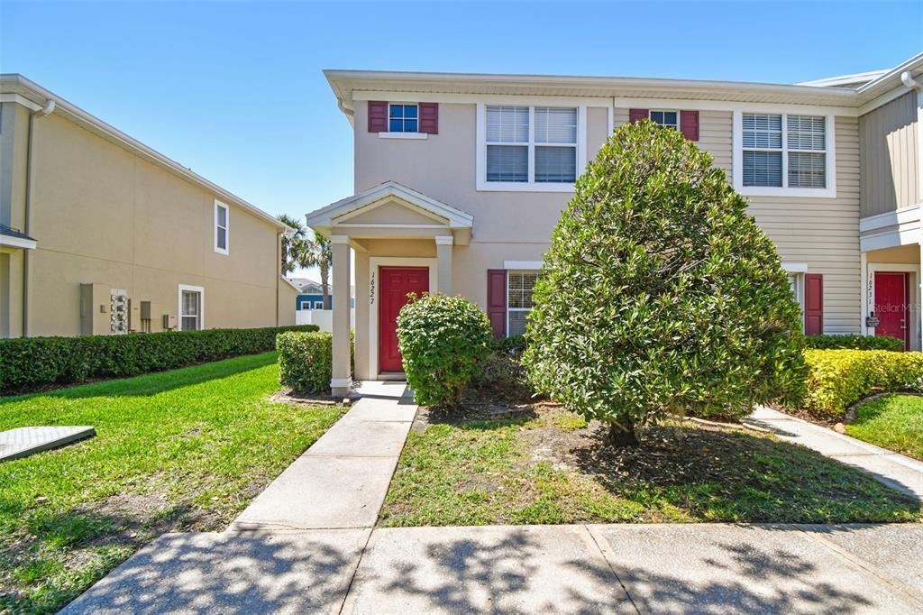 16227 Swan View Cir in Odessa, FL - Building Photo