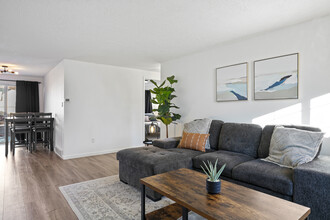 2327 W 18th St in Loveland, CO - Building Photo - Building Photo
