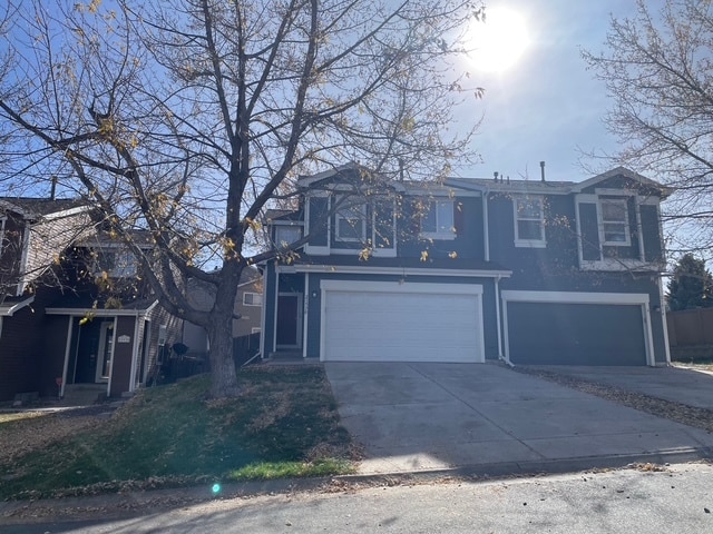 21920 E Crestline Ln in Aurora, CO - Foto de edificio - Building Photo