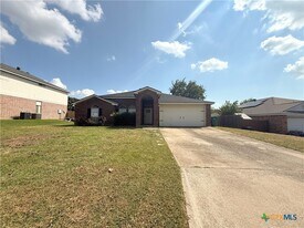 106 Snake Dance Dr in Harker Heights, TX - Building Photo