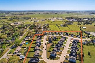 109 Callie St in Smithville, TX - Building Photo - Building Photo