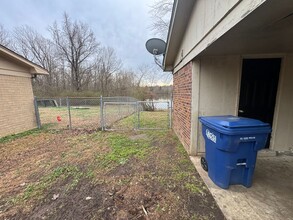 5493 Adams Cir in Horn Lake, MS - Building Photo - Building Photo