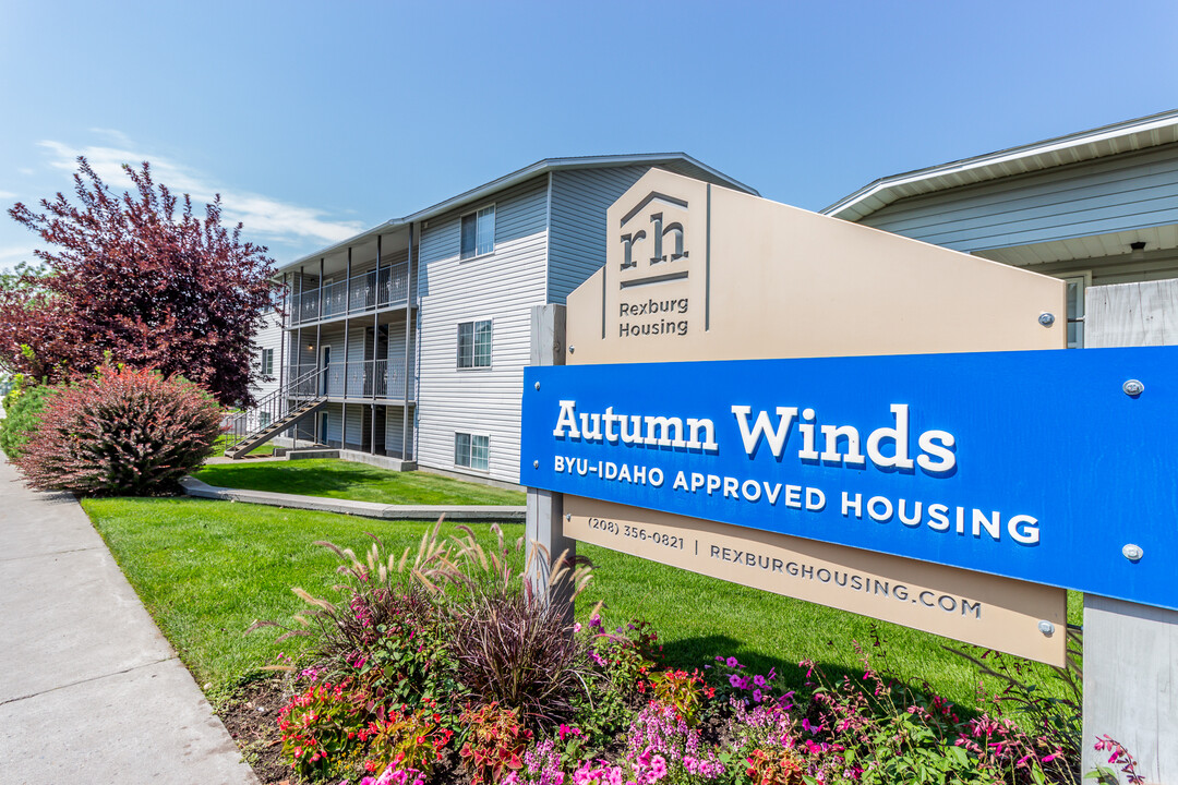 Autumn Winds Apartments in Rexburg, ID - Building Photo