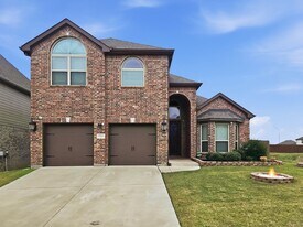 5325 Center Hill Dr in Fort Worth, TX - Building Photo