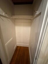 347 Pleasant St, Unit C1-16 in Malden, MA - Foto de edificio - Building Photo