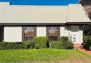 2036 S 5th St in McAllen, TX - Building Photo