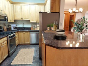 The Emerson in Pittsburgh, PA - Building Photo - Building Photo