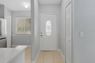 5846 Willow Leaf Ct, Unit 2 in Azalea Park, FL - Building Photo - Building Photo