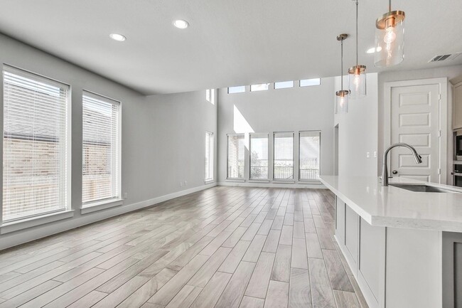 155 Cyrus Milton Dr in Mustang Ridge, TX - Building Photo - Building Photo