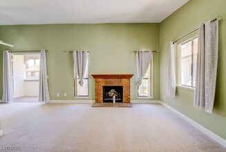 2212 Sunfish Dr in Henderson, NV - Building Photo - Building Photo