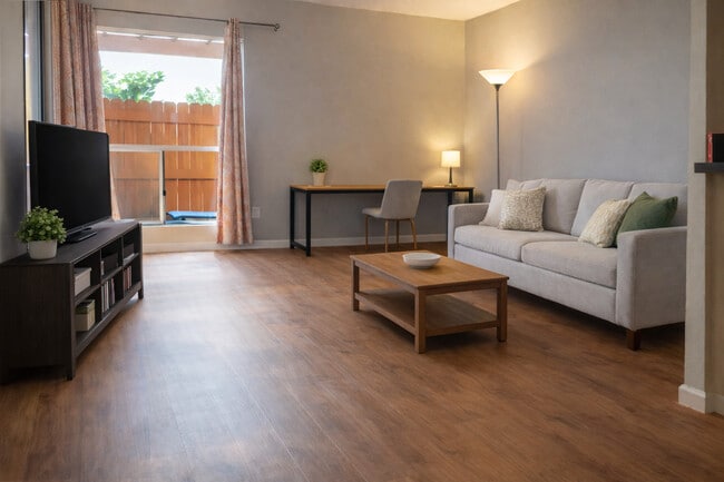 property at 4730 Noyes St