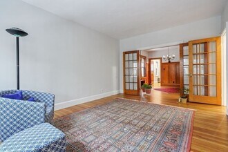 53 Maple Ave in Cambridge, MA - Building Photo - Building Photo