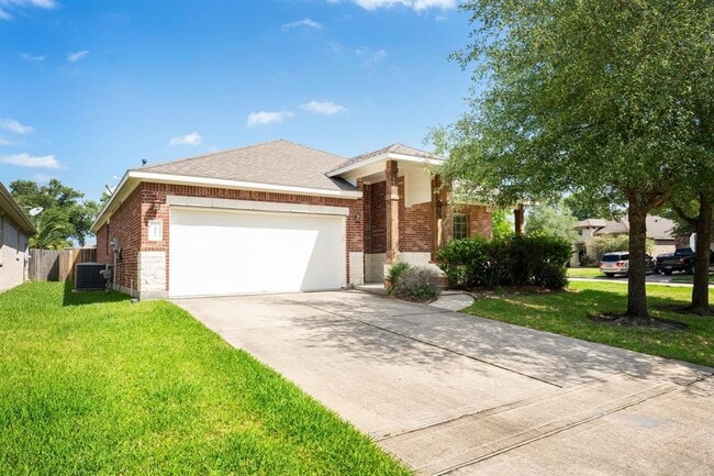 2902 Lemmingham Dr in Spring, TX - Building Photo - Building Photo