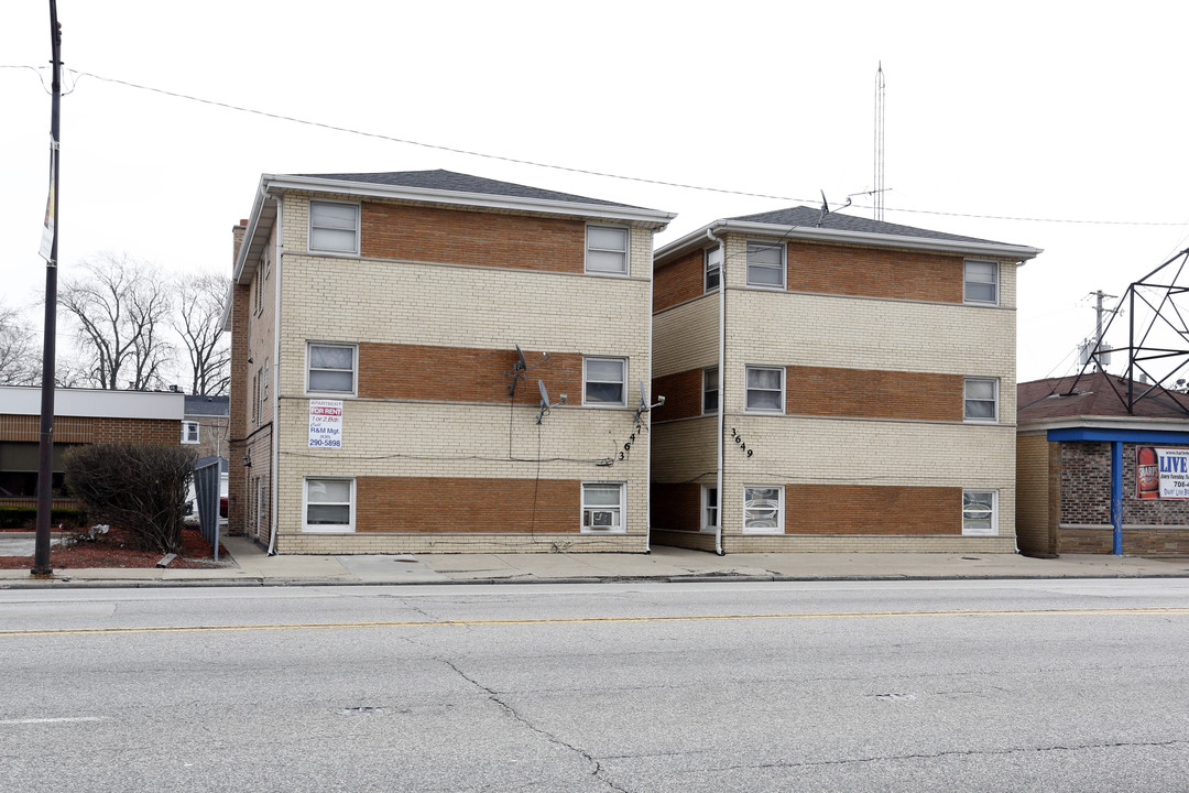 3647-3649 Harlem Ave in Berwyn, IL - Building Photo