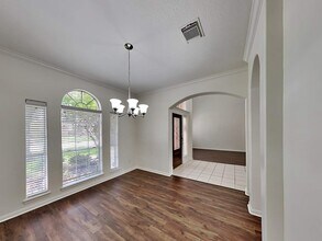 1120 Sunset Lakes Dr in Pearland, TX - Building Photo - Building Photo