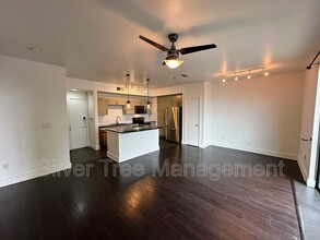 4605 Cedar Springs Rd in Dallas, TX - Building Photo - Building Photo