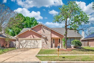 16814 Kilwinning Dr in Houston, TX - Building Photo
