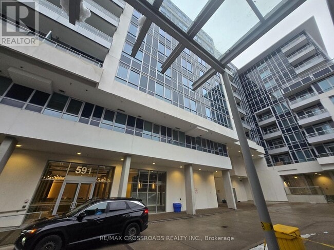 591 Sheppard Ave E in Toronto, ON - Building Photo - Building Photo