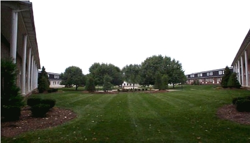 Village Square in Seville, OH - Foto de edificio - Building Photo