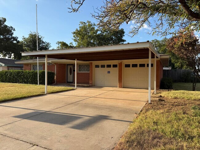 5405 8th St in Lubbock, TX - Building Photo - Building Photo