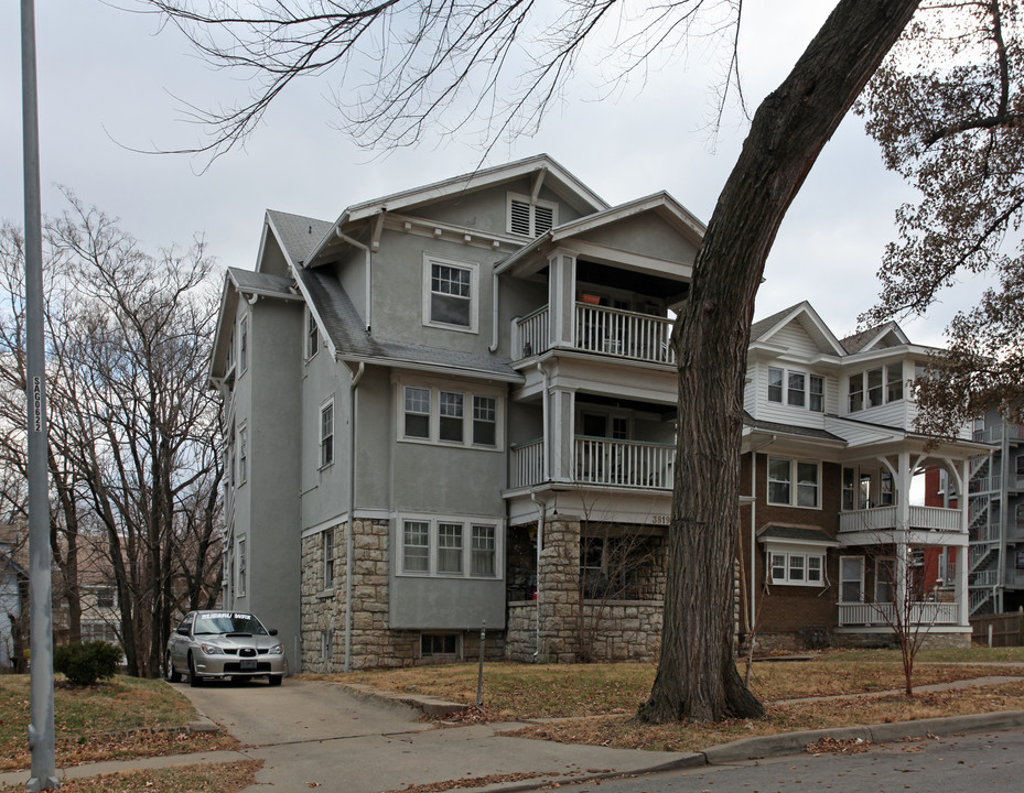 3819 Wyoming St in Kansas City, MO - Foto de edificio