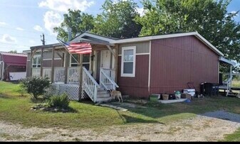 9269 FM 1774 in Navasota, TX - Building Photo