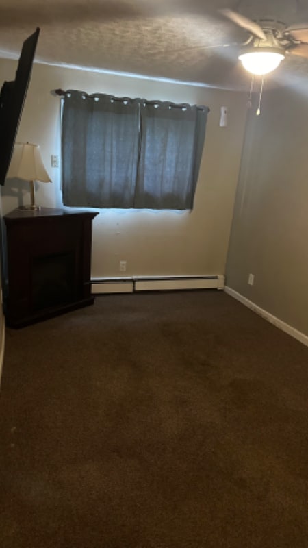 632 11th Ave in Fairbanks, AK - Building Photo - Building Photo