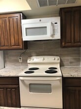 2601 S Braeswood Blvd in Houston, TX - Building Photo - Building Photo
