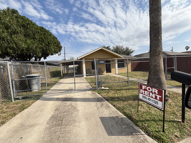 1311 Mayfair St in San Juan, TX - Building Photo - Building Photo