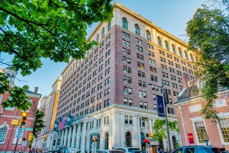 150 S Independence Mall W in Philadelphia, PA - Building Photo - Building Photo