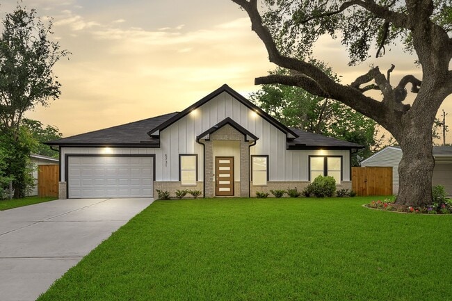 property at 5731 Belvedere Dr