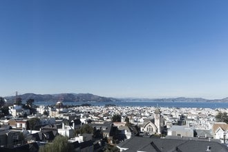 2390 Broadway-Unit -4 in San Francisco, CA - Building Photo - Building Photo