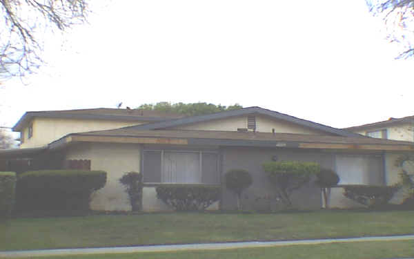 431 Silverwood Ave in Upland, CA - Building Photo - Building Photo