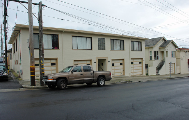 204-210 Magnolia Ave in South San Francisco, CA - Foto de edificio - Building Photo