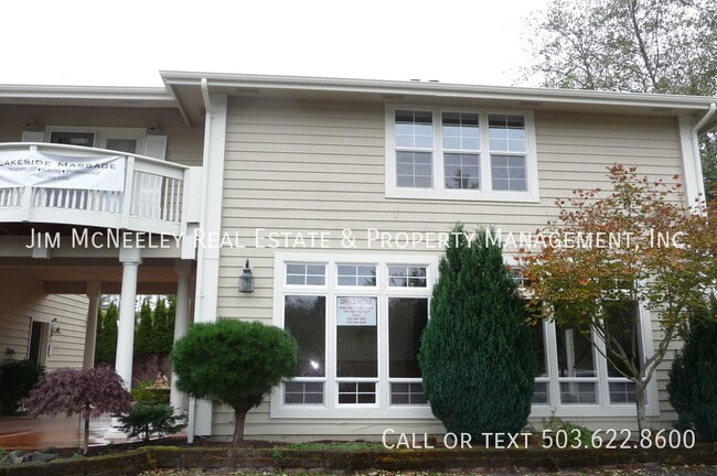 3979 NE West Devils Lake Rd